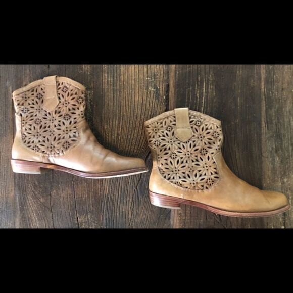 Corso Como Spiro - Whiskey Burnish Laser Cut Boots - Picture 4 of 11